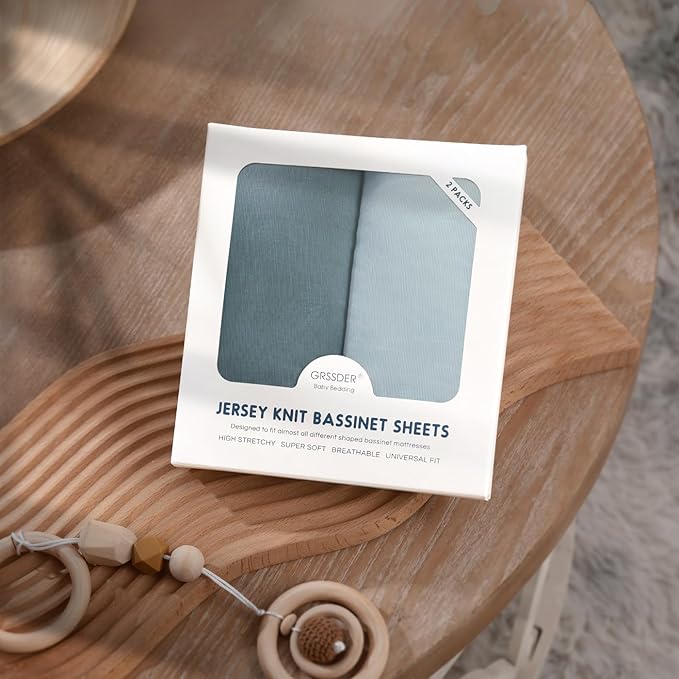 GRSSDER Stretchy Ultra Soft Fitted Bassinet Sheet 2 Pack, Universal Fit for Bassinets Baby Cradle Moses Basket Oval Rectangle Mattress Safe and Snug, Jersey Bassinet Sheets for Girls, Blue/Navy