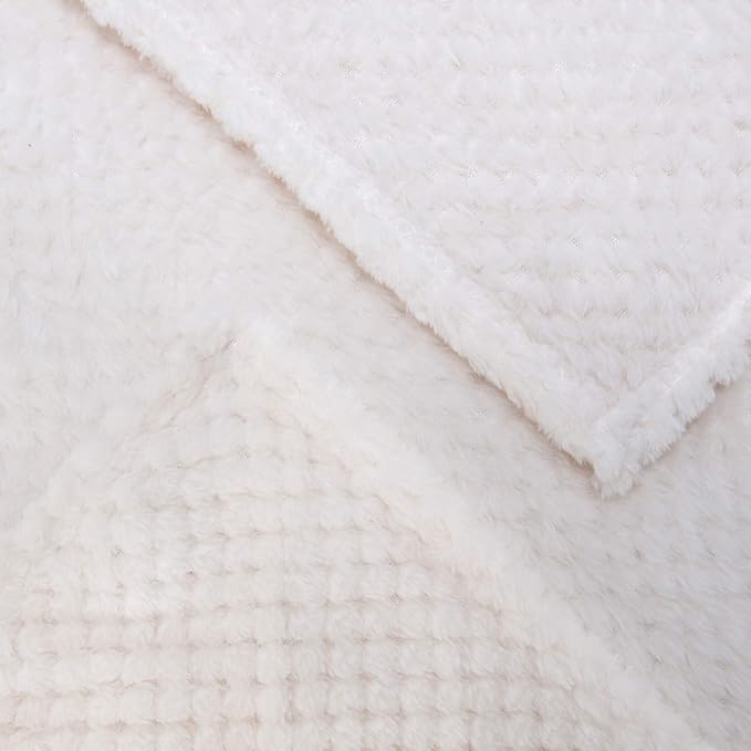 Fuzzy Throw Blanket, Plush Fleece Blankets for Adults, Toddler, Boys and Girls, Warm Soft Blankets and Throws for Bed, Couch, Sofa, Travel and Outdoor, Camping (Throw(50"x70"), L-Cream)