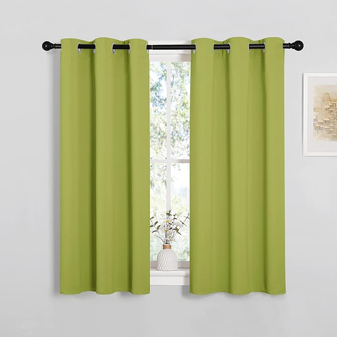 NICETOWN Blackout Curtain Panels for Loft Window, Thermal Insulated Window Decoration Blackout Draperies/Drapes for Window (1 Pair, 34 x 45 inches in Fresh Green)