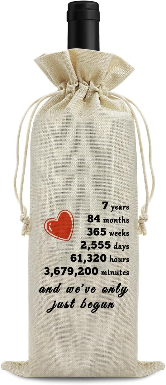 7th Year Marriage Gift for Couple Wife Husband Wine Bag 7th Anniversary Wedding Gift for Women Men Wine Gift Bag Birthday Christmas Valentine Gift for Him Her Drawstring Wine Wrapping Bag