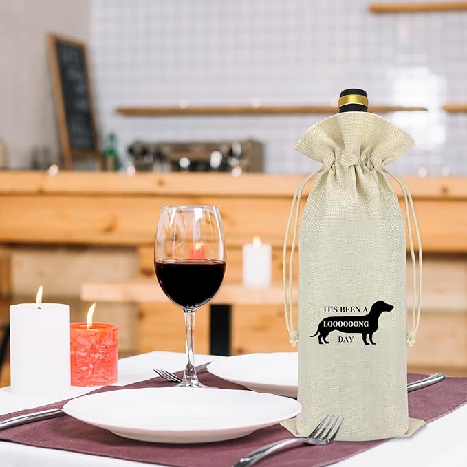 Dachshund Gifts for Women Dog Themed Wine Bag Weiner Dog Gifts Dachshund Mom Gifts Dog Lover Gift for Her Him Drawstring Wine Bottle Bags Christmas Birthday Valentine's Day Gift for Friends Sister