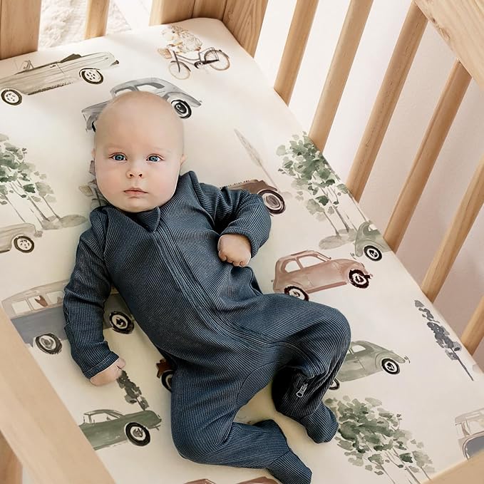 GRSSDER Stretchy Ultra Soft Fitted Bassinet Sheet Set 2 Pack, Universal Fitted for Bassinets Baby Cradle Moses Basket Oval Rectangle Mattress Safe and Snug, Neutral Pattern of Cars Print