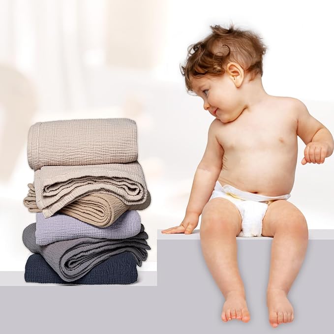 Lulu moon Muslin Quilt Blanket, Crib Blanket for Baby and Toddler,47x47 Inches(Purple)