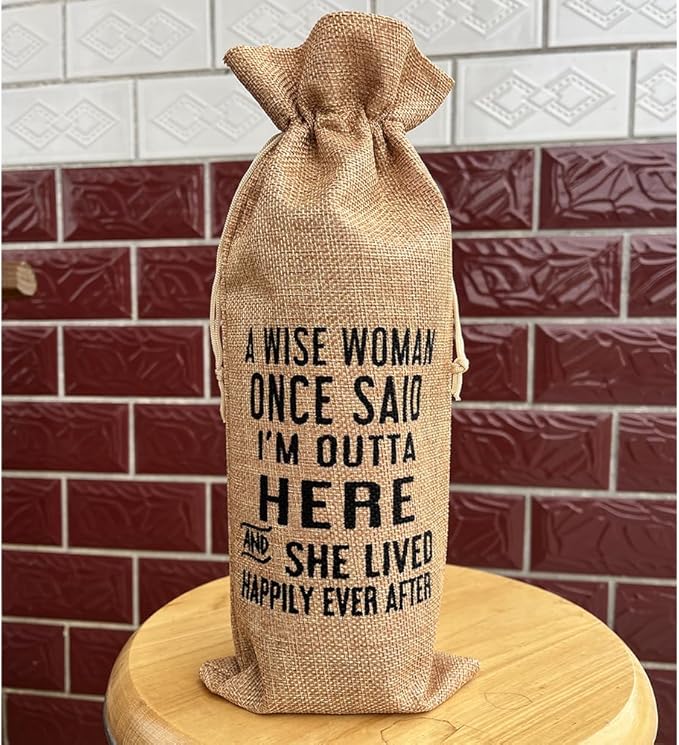 LAMPPE I’m Outta Here Funny Wine Gift Bag,Divorce Retirement Going Away Gift Wine Bag for Women Friend Coworker