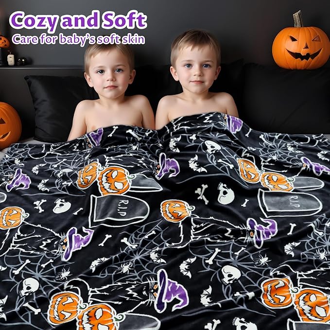 Halloween Throw Blankets Glow in The Dark Blanket Black Cat and Pumpkin Blanket for Women 50"x60"