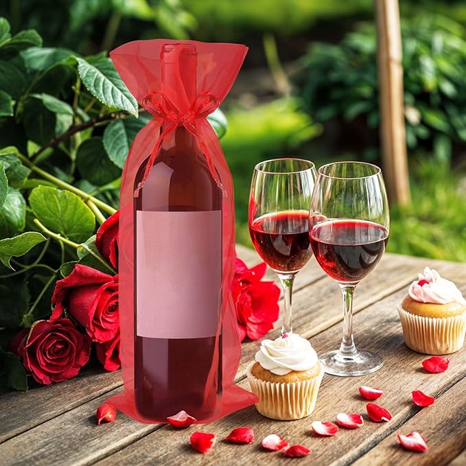 Megitzuu 20 Pieces Organza Wine Bags, 14.6 x 5.5 Inch Wine Gift Bag with Drawstring Sheer Mesh Wine Gift Pouches Bottle Covers for Halloween Christmas Wedding Party Favors (Red+Green)