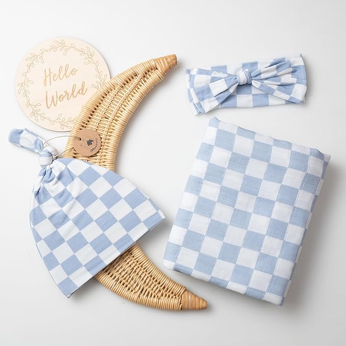 Miaoberry Checkered Muslin Swaddle Set, 100% Organic Cotton, Mist Blue,Checkerboard, Gender-neutral, with matching bow, hat and wooden baby arrival/announcement card